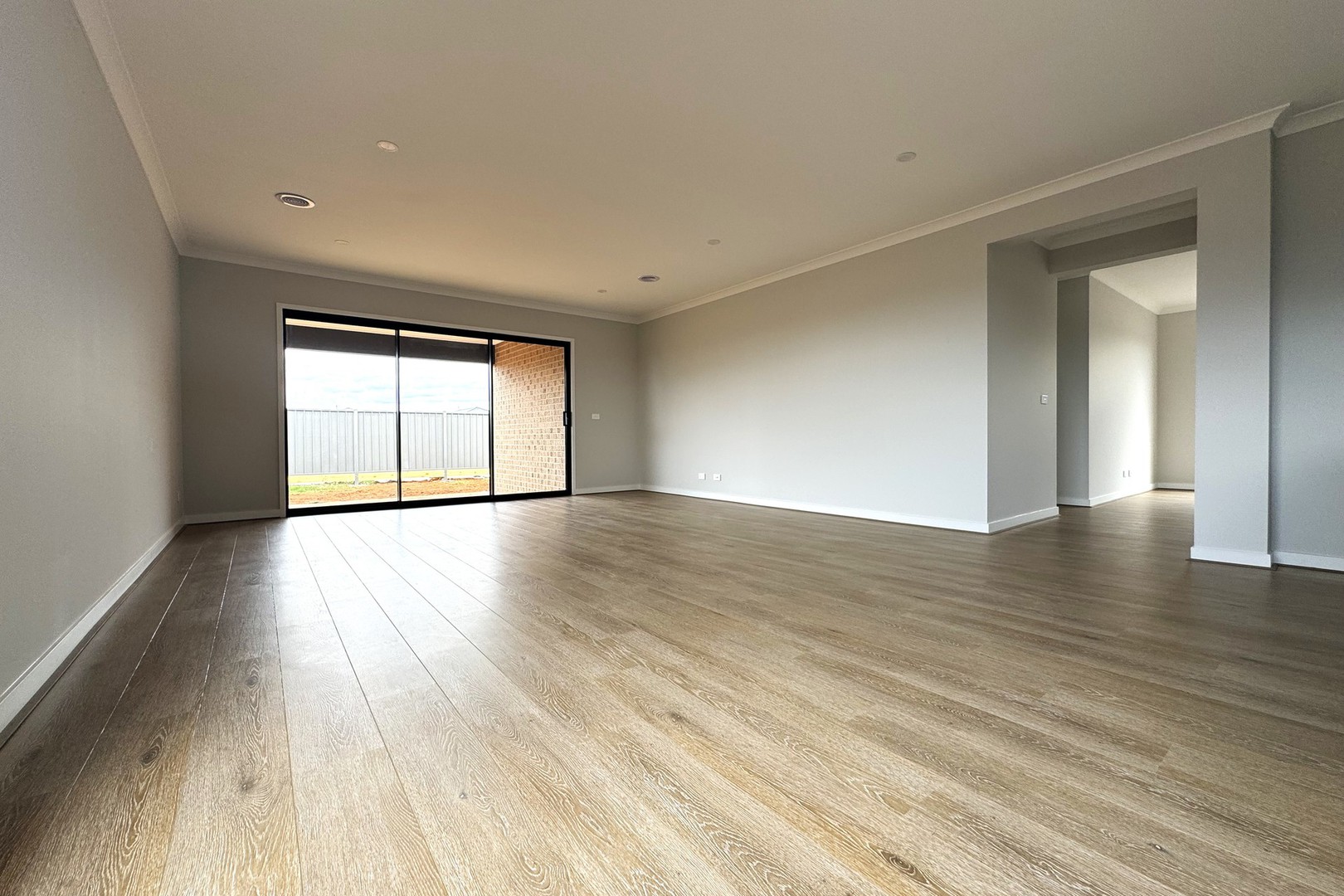 50 Ravenscraig Drive, Strathtulloh, VIC 3338, Strathtulloh - Thumbnail 4