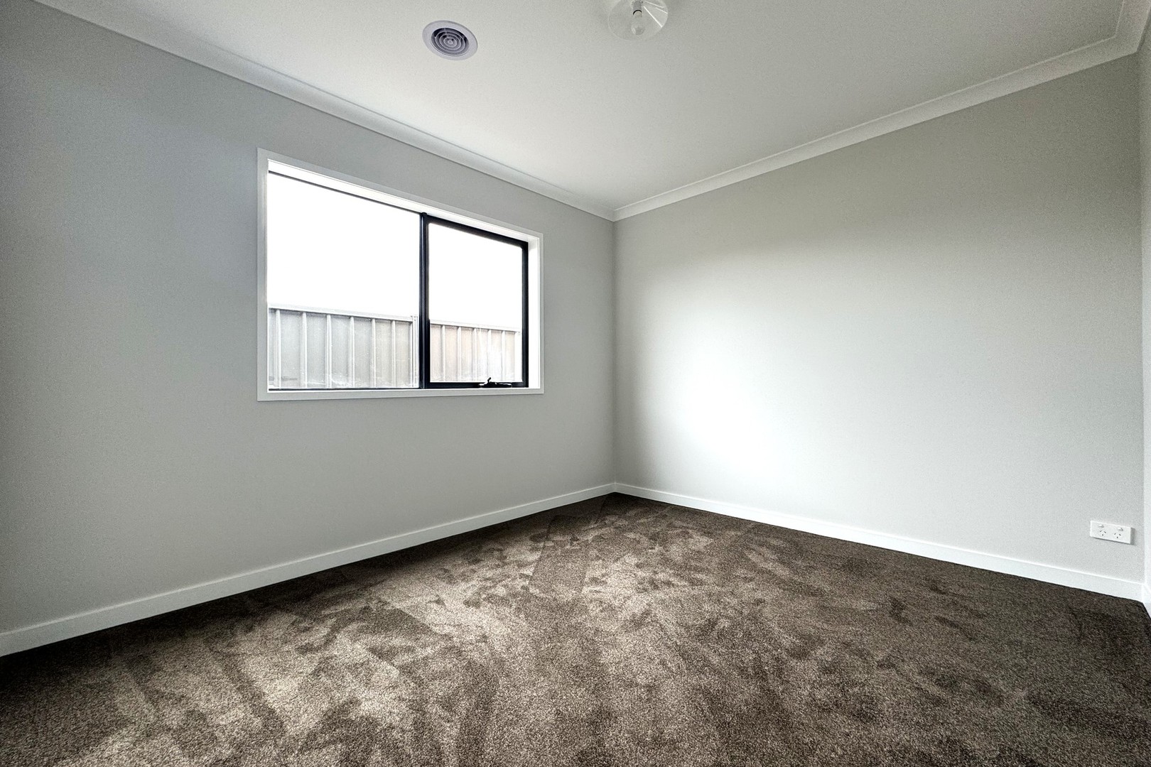 50 Ravenscraig Drive, Strathtulloh, VIC 3338, Strathtulloh - Thumbnail 8