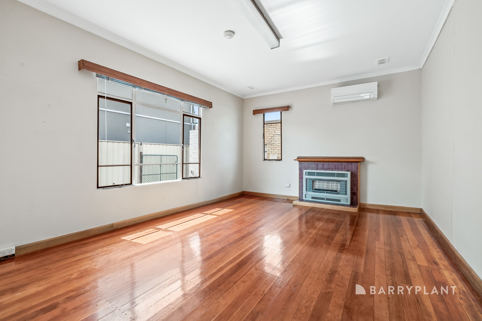 50 Ruby Street, Preston, VIC 3072 - Thumbnail 2 - 02/10/2024