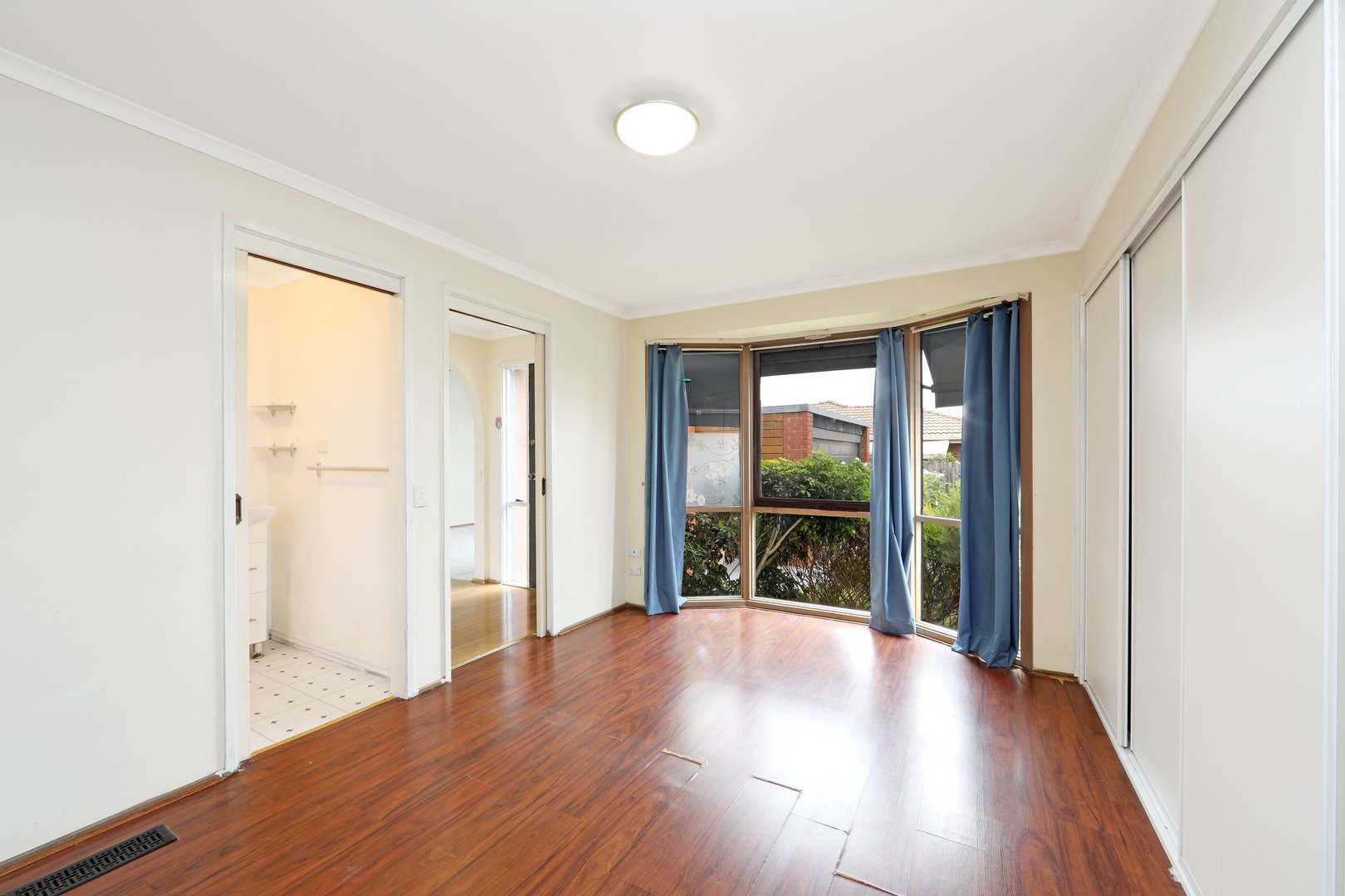 50 Spruce Drive, Rowville, VIC 3178 - Thumbnail 2 - 09/09/2022