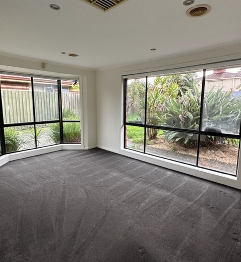 50 St Clair Boulevard, Roxburgh Park, VIC 3064, Roxburgh Park - Thumbnail 3