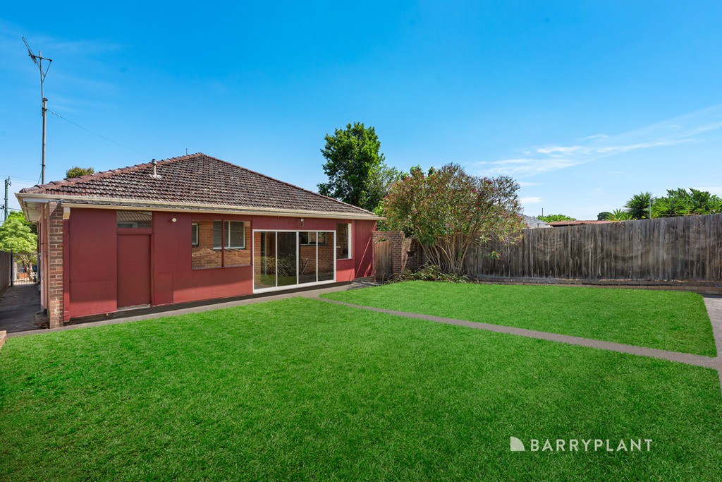 50 Summerhill Road, Reservoir, VIC 3073, Reservoir - Thumbnail 5