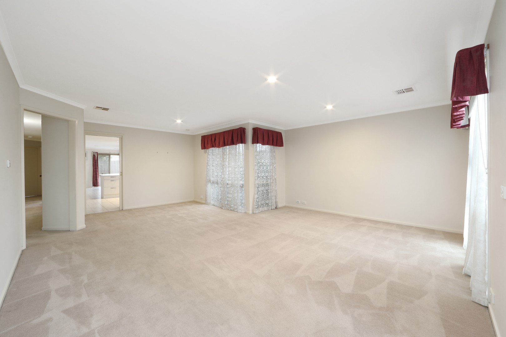 50 Trisha Drive, Rowville, VIC 3178, Rowville - Thumbnail 2