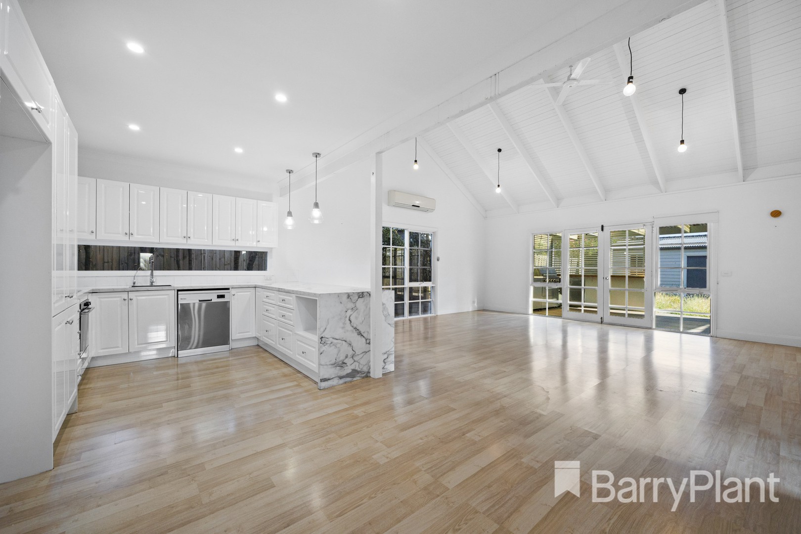 501 Howard Street, Soldiers Hill, VIC 3350, Soldiers Hill - Thumbnail 5