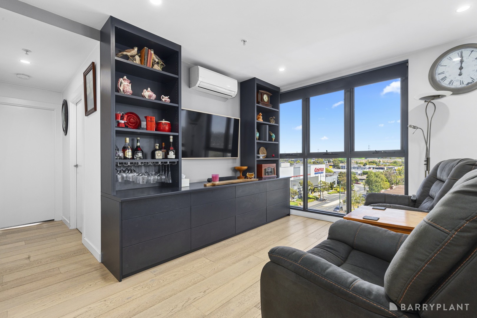 502/8 Bond Street, Ringwood, VIC 3134 - Thumbnail 2 - 05/02/2026