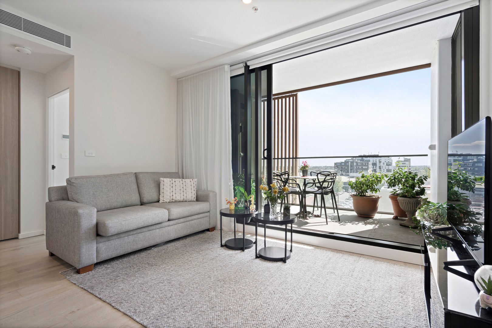 503/10 Young Street, Moonee Ponds, VIC 3039 - Thumbnail 2 - 14/10/2025