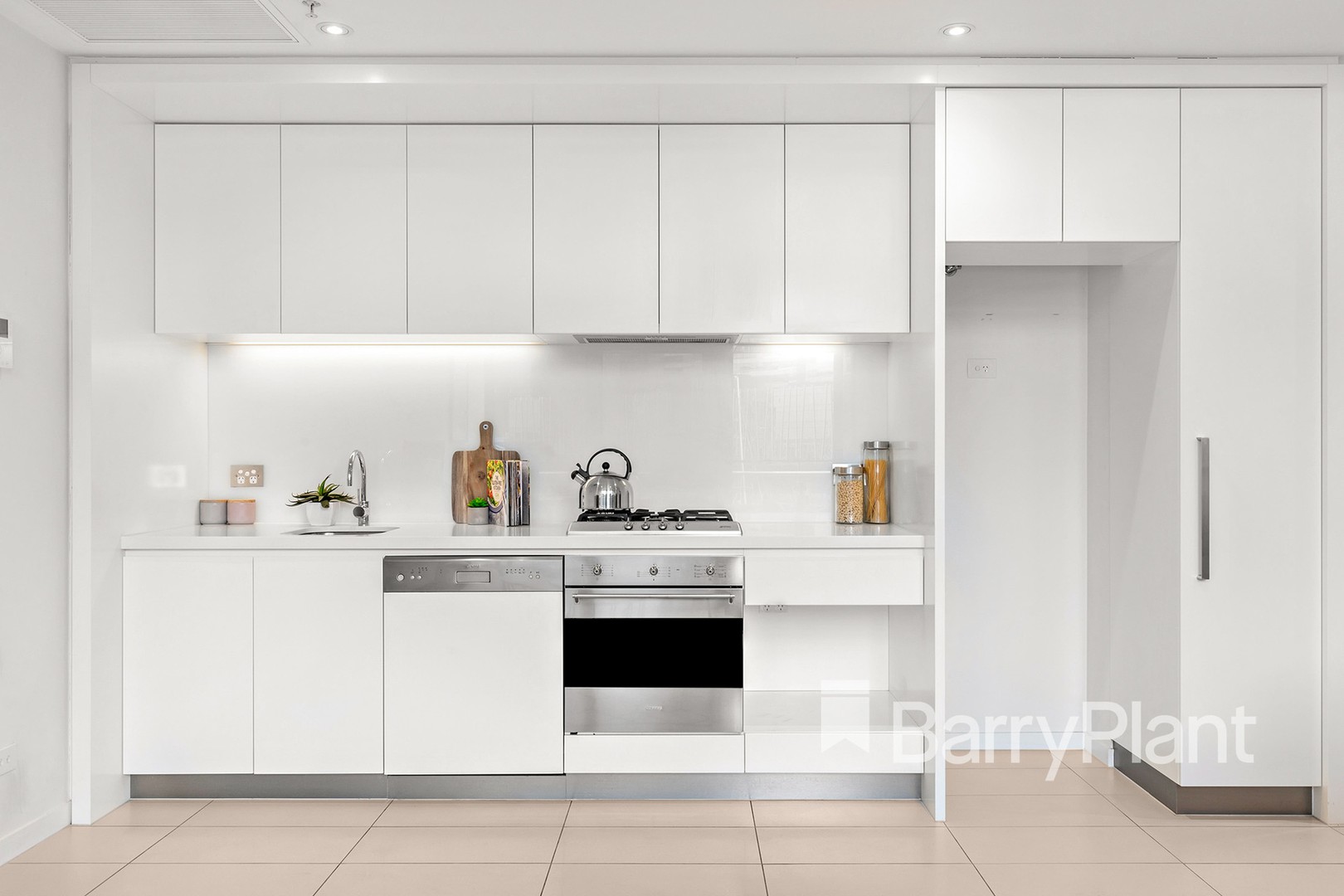 503/100 Lorimer Street, Docklands, VIC 3008, Docklands - Thumbnail 4