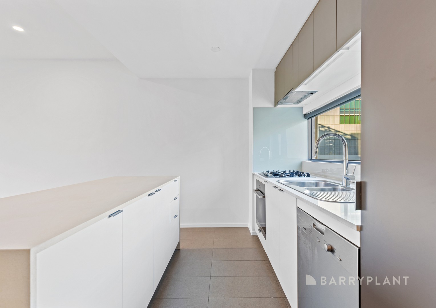 504/1 Encounter Way, Docklands, VIC 3008, Docklands - Thumbnail 4