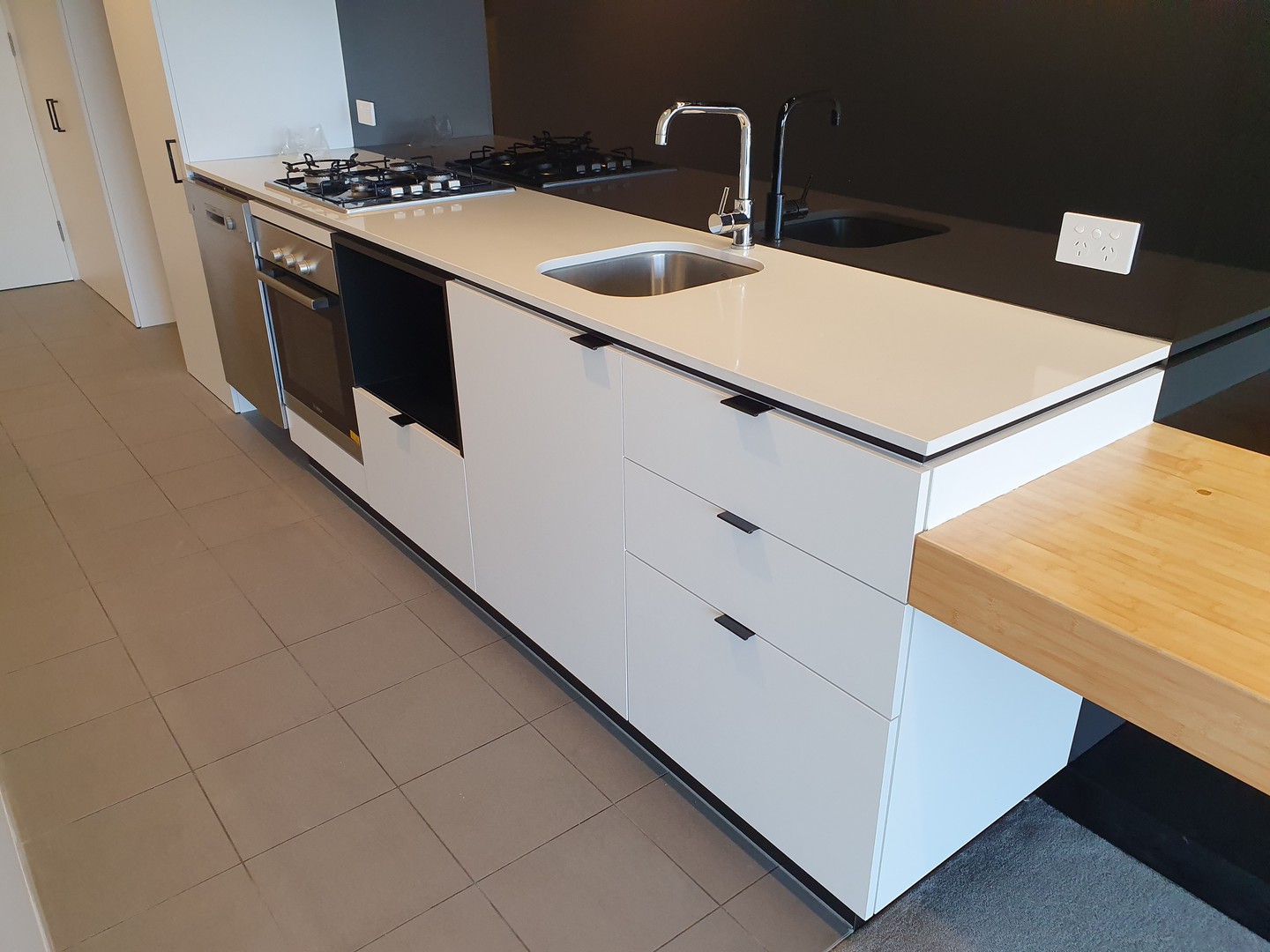 504/255 Racecourse  Road, Kensington, VIC 3031, Kensington - Thumbnail 3