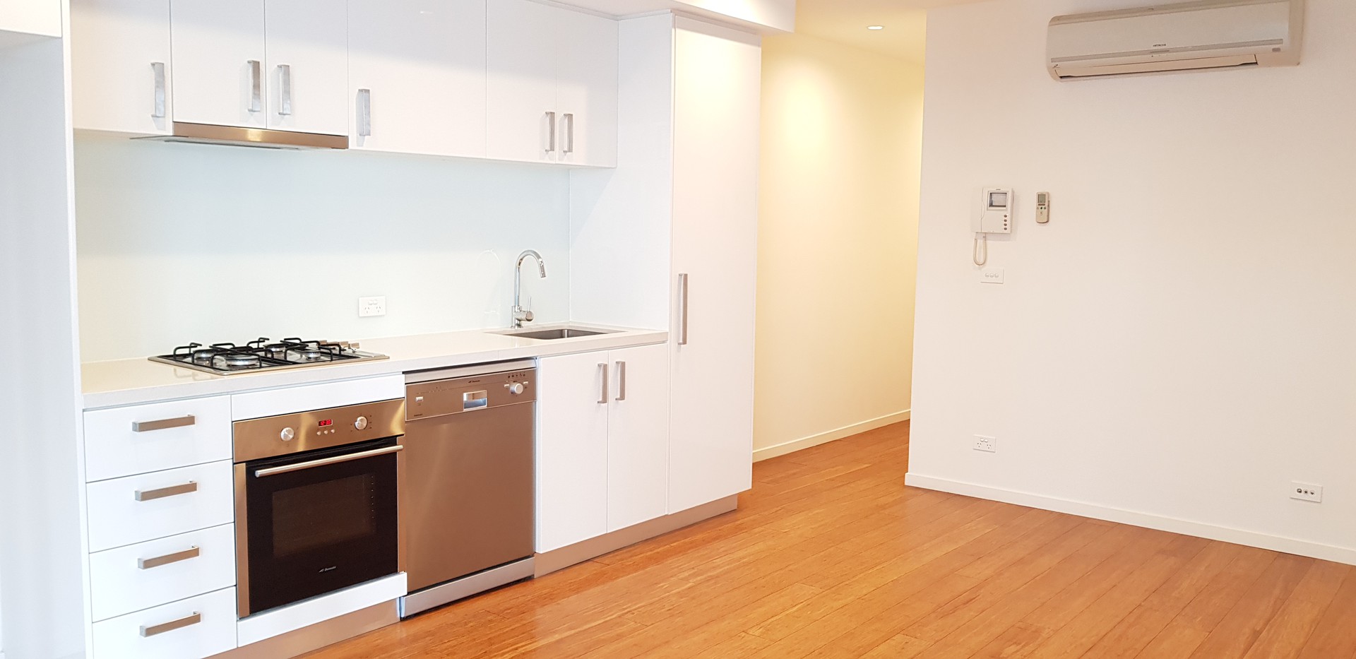 504/73-81 Cardigan Street, Carlton, VIC 3053, Carlton - Thumbnail 4