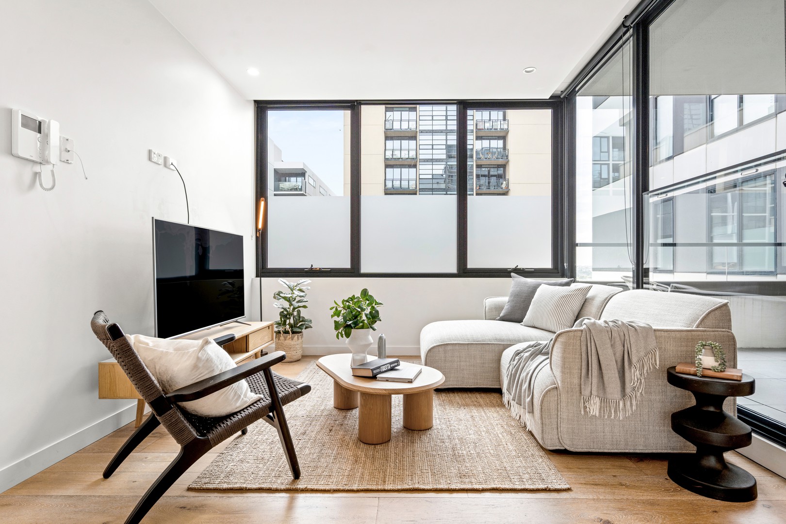 505/333 Ascot Vale Road, Moonee Ponds, VIC 3039 - Thumbnail 2 - 12/12/2025