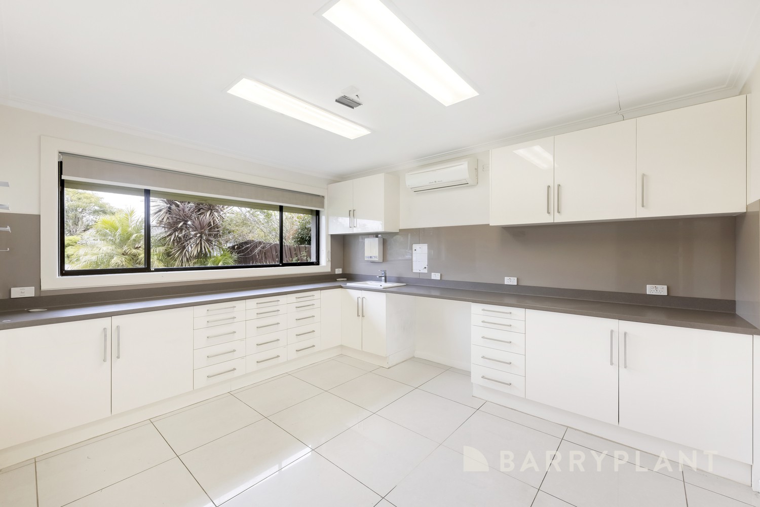 508 Grimshaw Street, Bundoora, VIC 3083, Bundoora - Thumbnail 5