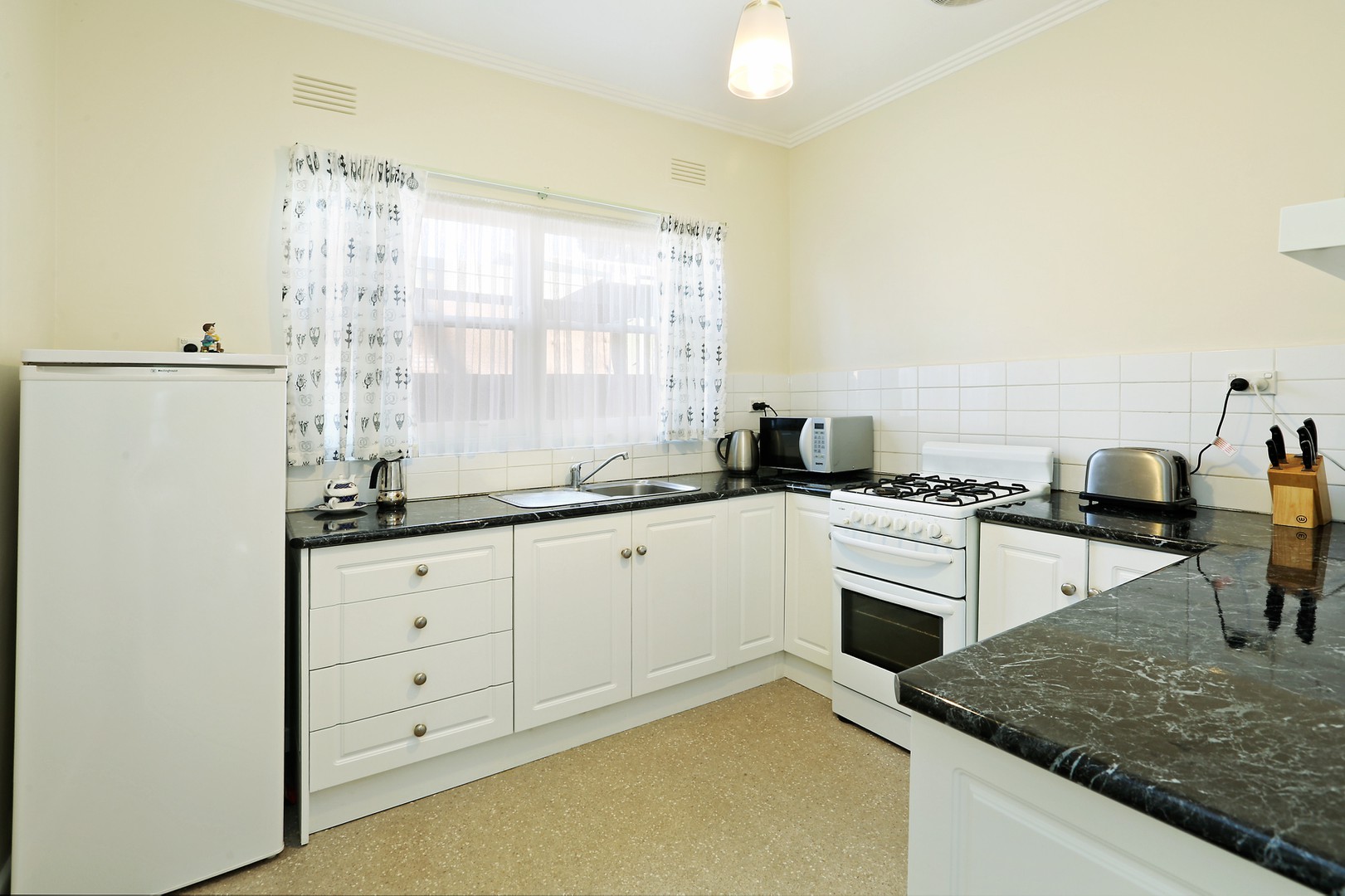 509 Thompson Road, Norlane, VIC 3214, Norlane - Thumbnail 3