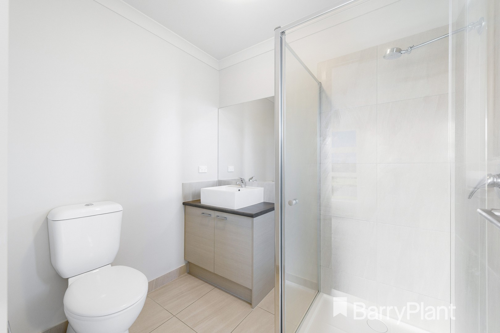 51 Abbeygate Drive, Werribee, VIC 3030, Werribee - Thumbnail 3