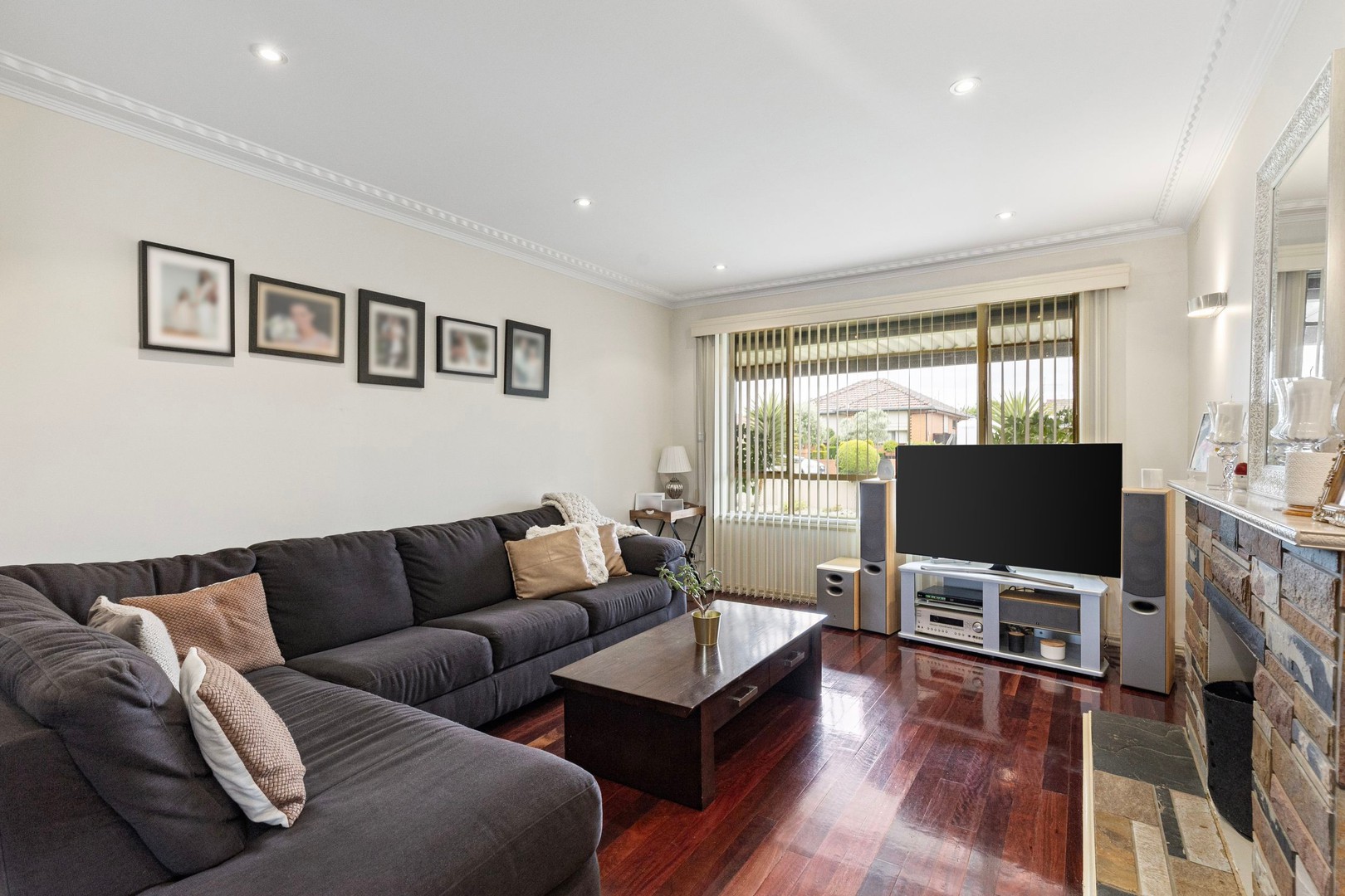 51 Charmaine Avenue, Avondale Heights, VIC 3034, Avondale Heights - Thumbnail 3