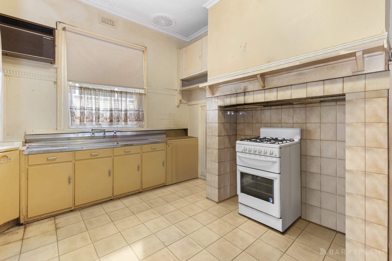 51 Cleeland Street, Dandenong, VIC 3175, Dandenong - Thumbnail 7