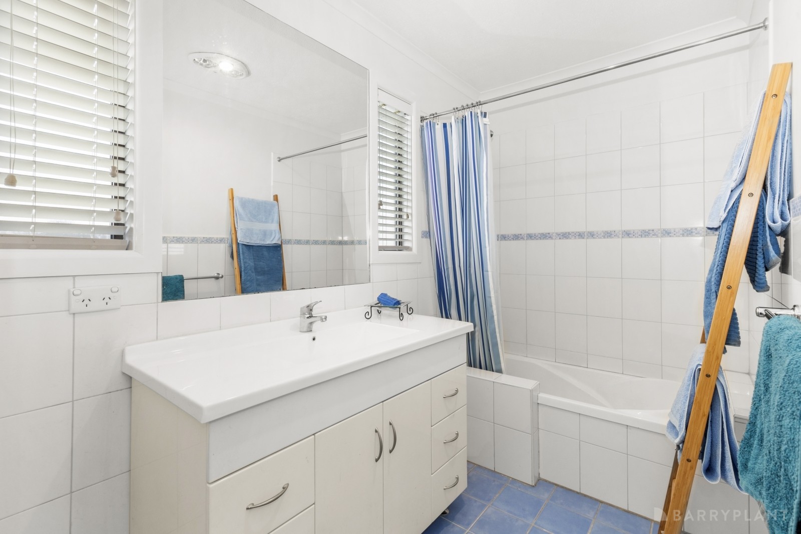 51 Coolavin Road, Noble Park North, VIC 3174, Noble Park North - Thumbnail 8