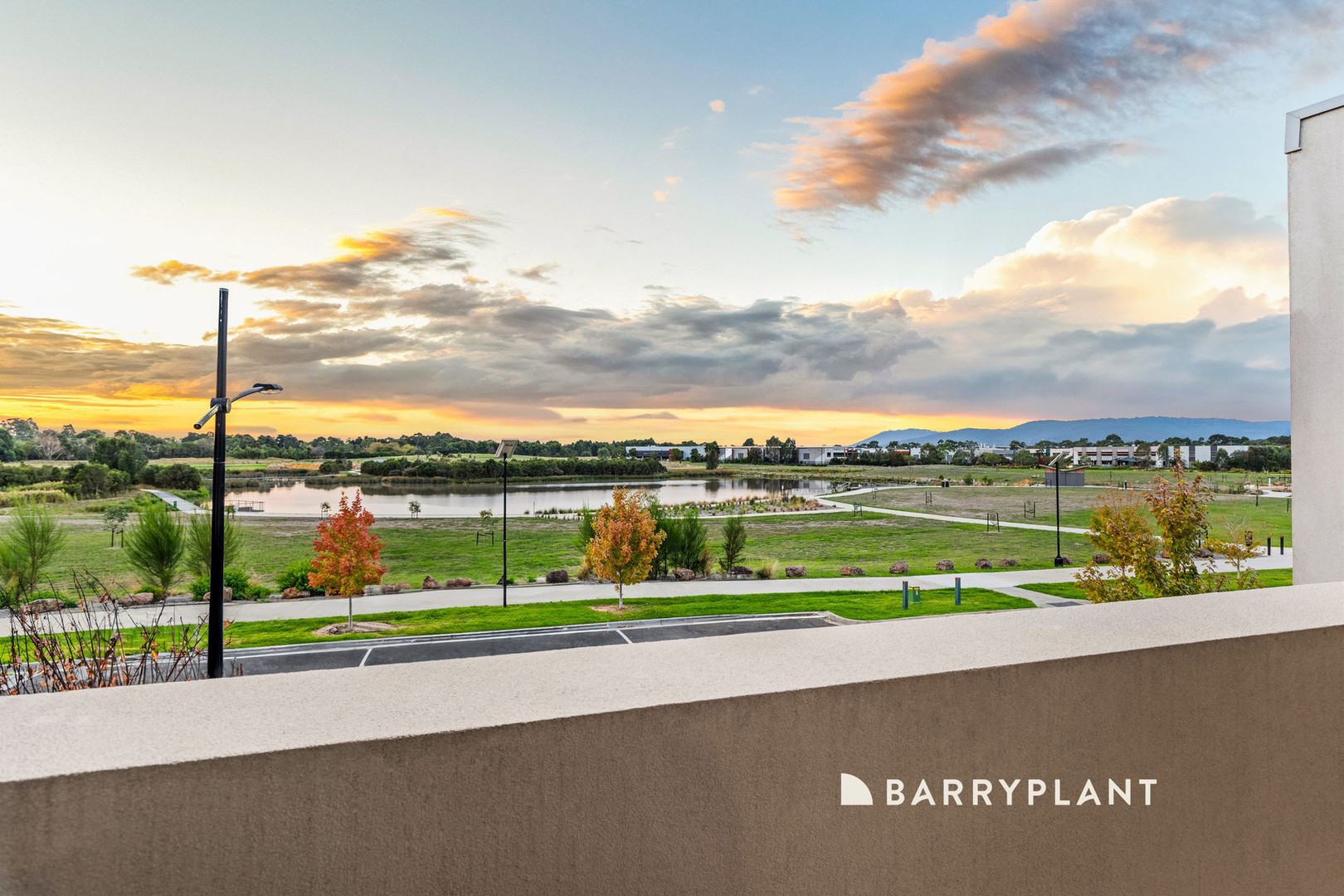 51 Emmeline Row, Rowville, VIC 3178 - Thumbnail 2 - 17/04/2025