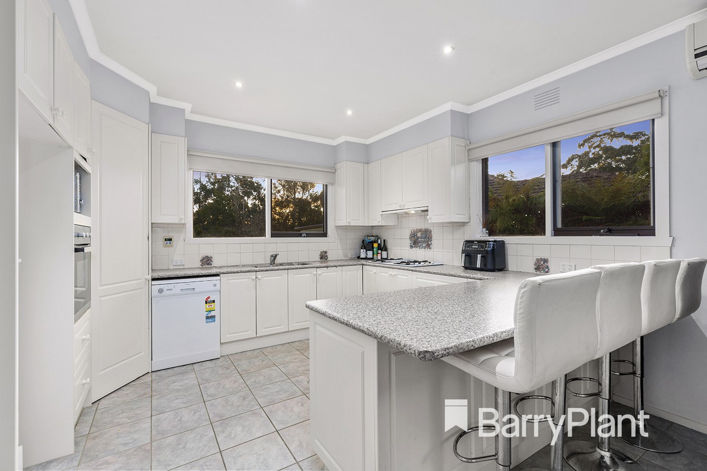 51 Esther Crescent, Mooroolbark, VIC 3138, Mooroolbark - Thumbnail 5