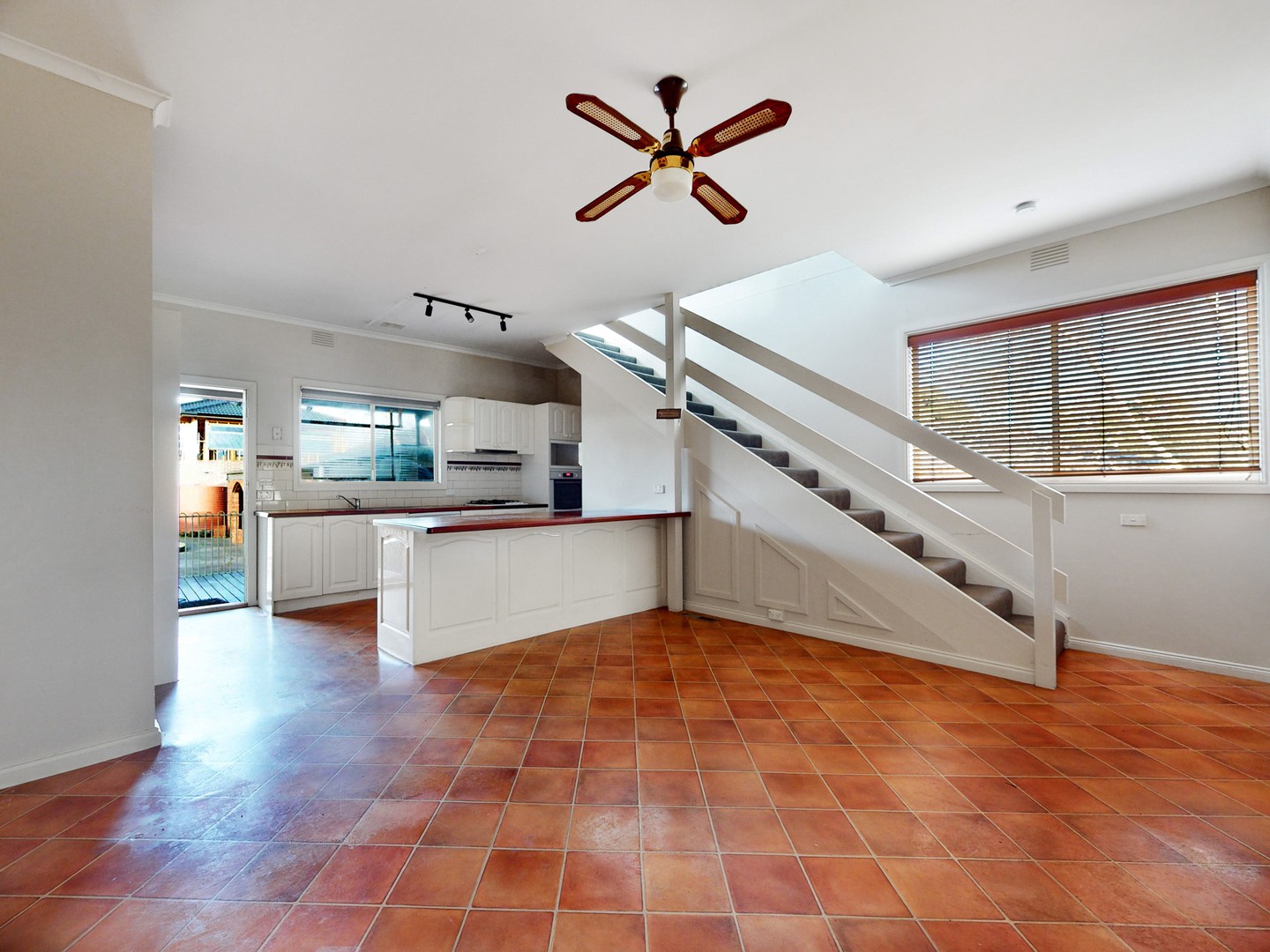 51 Ford Street, Ringwood, VIC 3134, Ringwood - Thumbnail 4