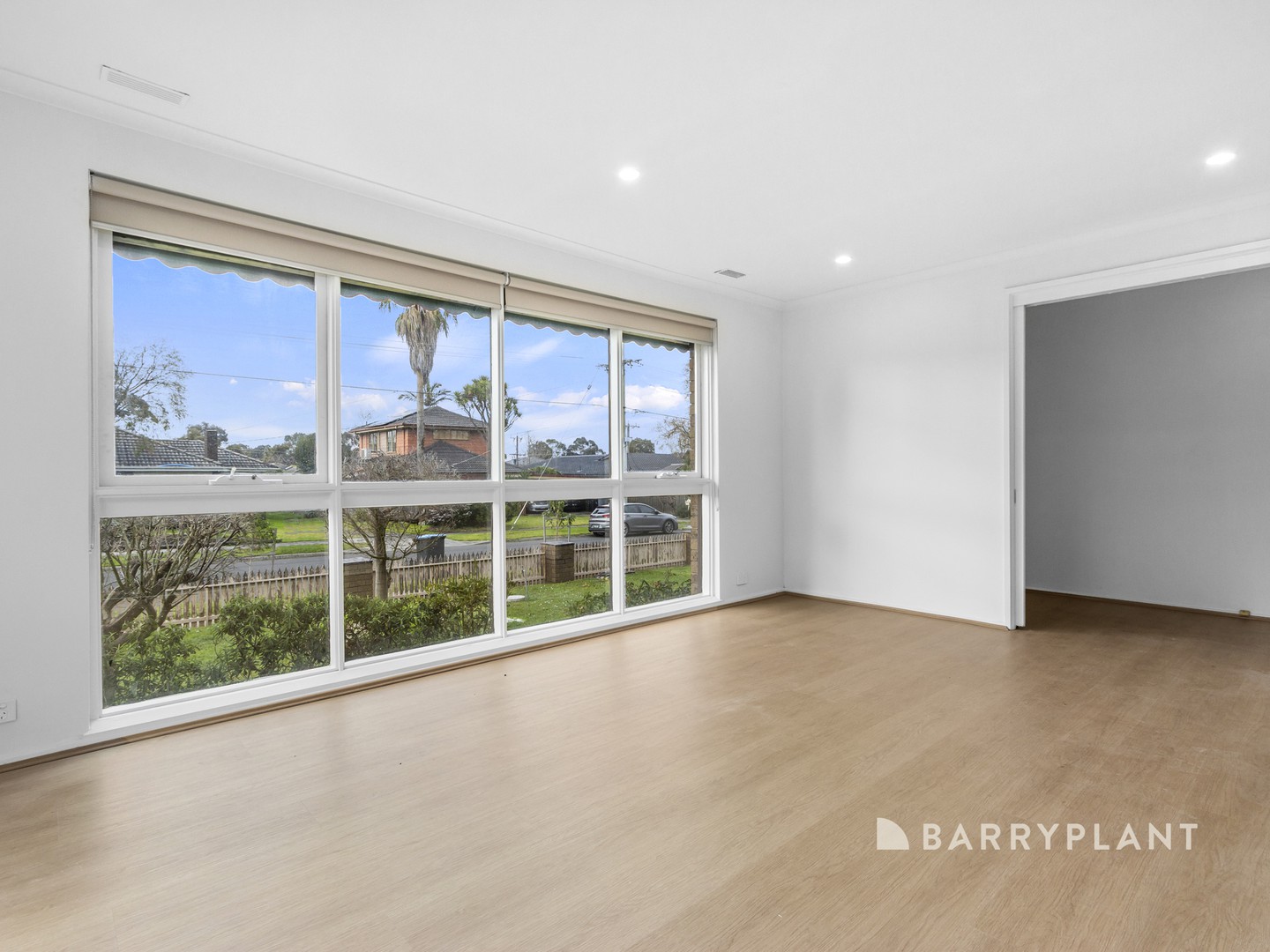51 Grayson Drive, Scoresby, VIC 3179 - Thumbnail 2 - 03/08/2026