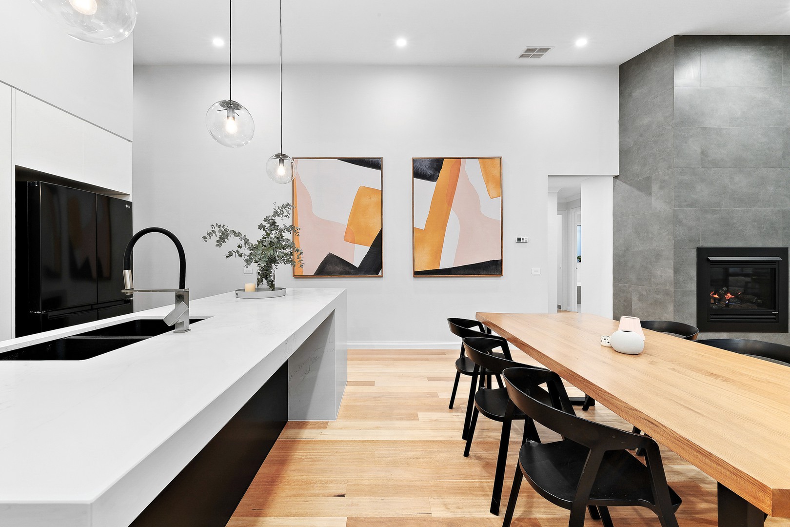51 Higgins Street, Fraser Rise, VIC 3336, Fraser Rise - Thumbnail 4