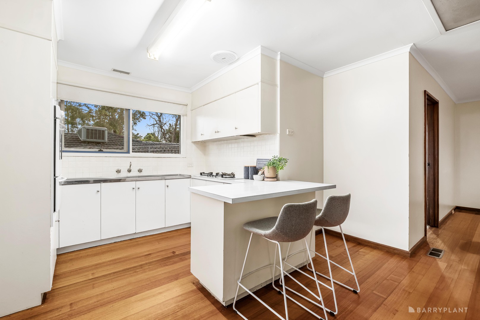 51 Jeffrey Drive, Ringwood, VIC 3134, Ringwood - Thumbnail 3