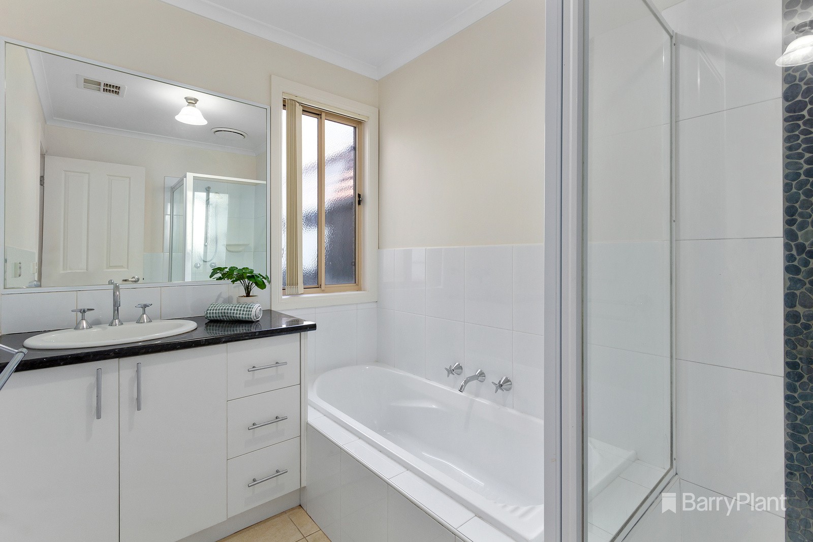 51 Kumala Road, Bayswater, VIC 3153, Bayswater - Thumbnail 6