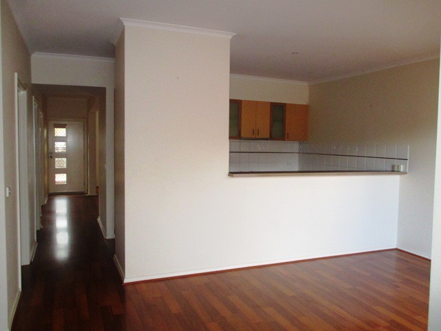 51 Lincoln Heath Boulevard, Point Cook, VIC 3030, Point Cook - Thumbnail 3