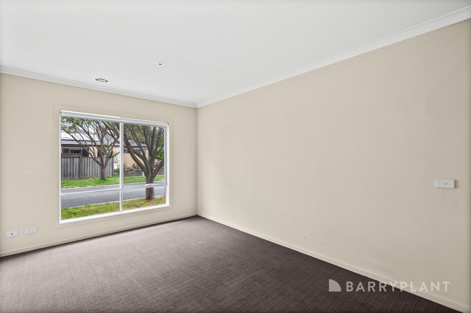 51 Linden Tree Way, Cranbourne North, VIC 3977, Cranbourne North - Thumbnail 5