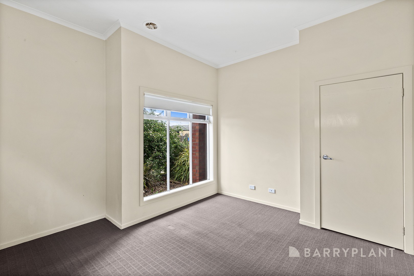 51 Linden Tree Way, Cranbourne North, VIC 3977, Cranbourne North - Thumbnail 4