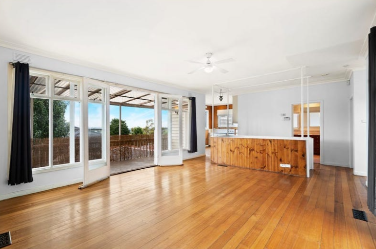 51 Loughnan Road, Ringwood, VIC 3134, Ringwood - Thumbnail 2