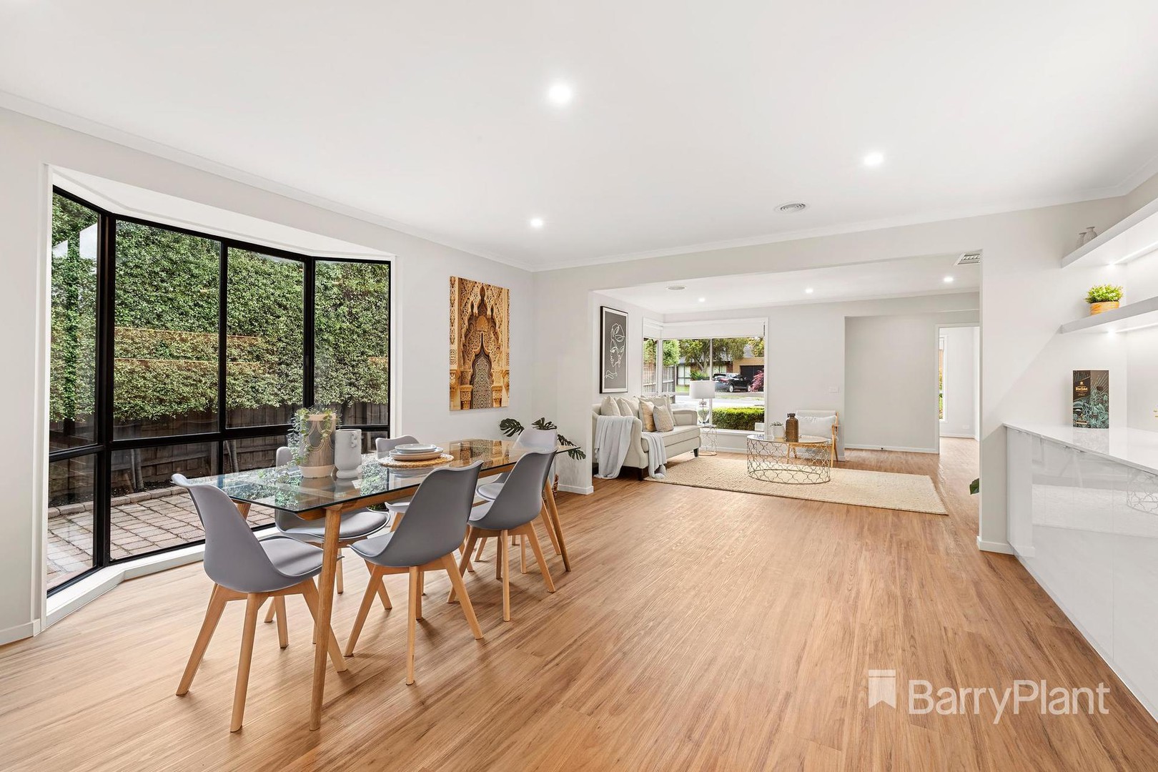 51 Madigan CrescentMill Park, VIC 3082, Mill Park - Thumbnail 5