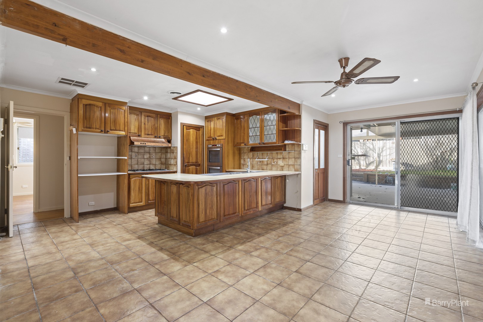 51 McClares Road, Vermont, VIC 3133, Vermont - Thumbnail 2