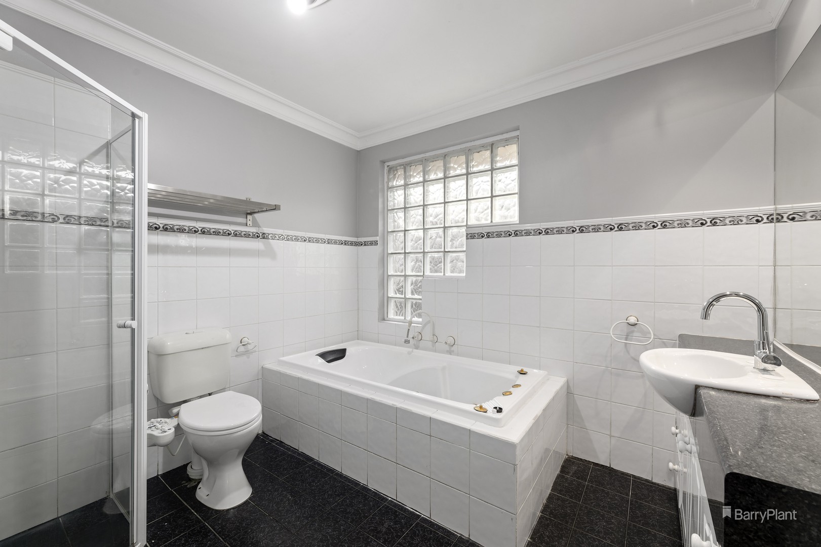 51 McClares Road, Vermont, VIC 3133, Vermont - Thumbnail 4