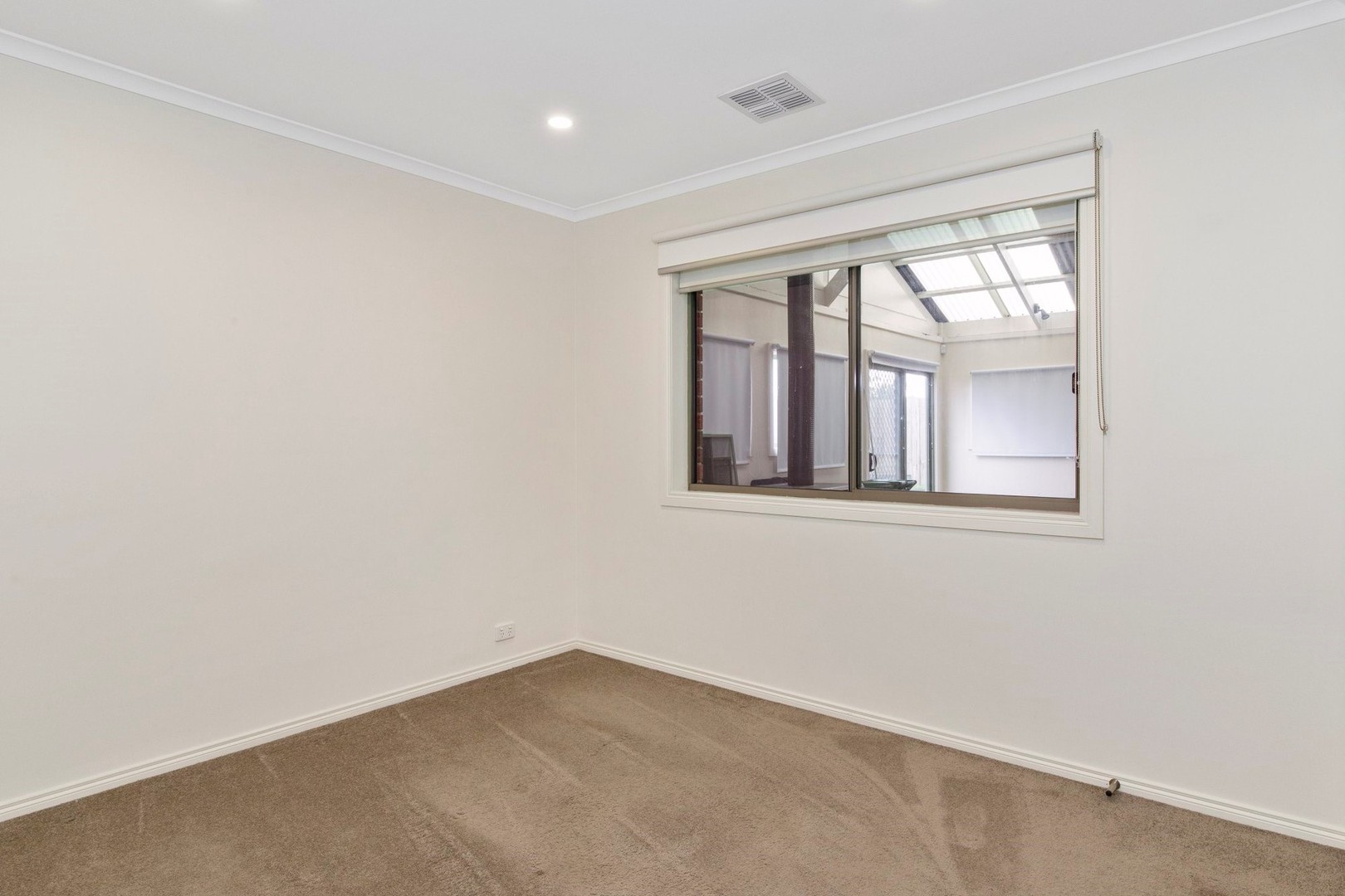 51 Middleham CloseCranbourne West, VIC 3977, Cranbourne West - Thumbnail 6