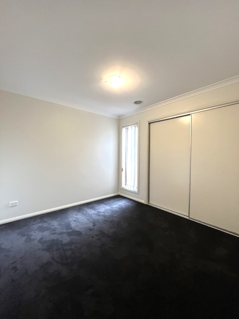 51 Perennial Drive, Kurunjang, VIC 3337, Kurunjang - Thumbnail 4