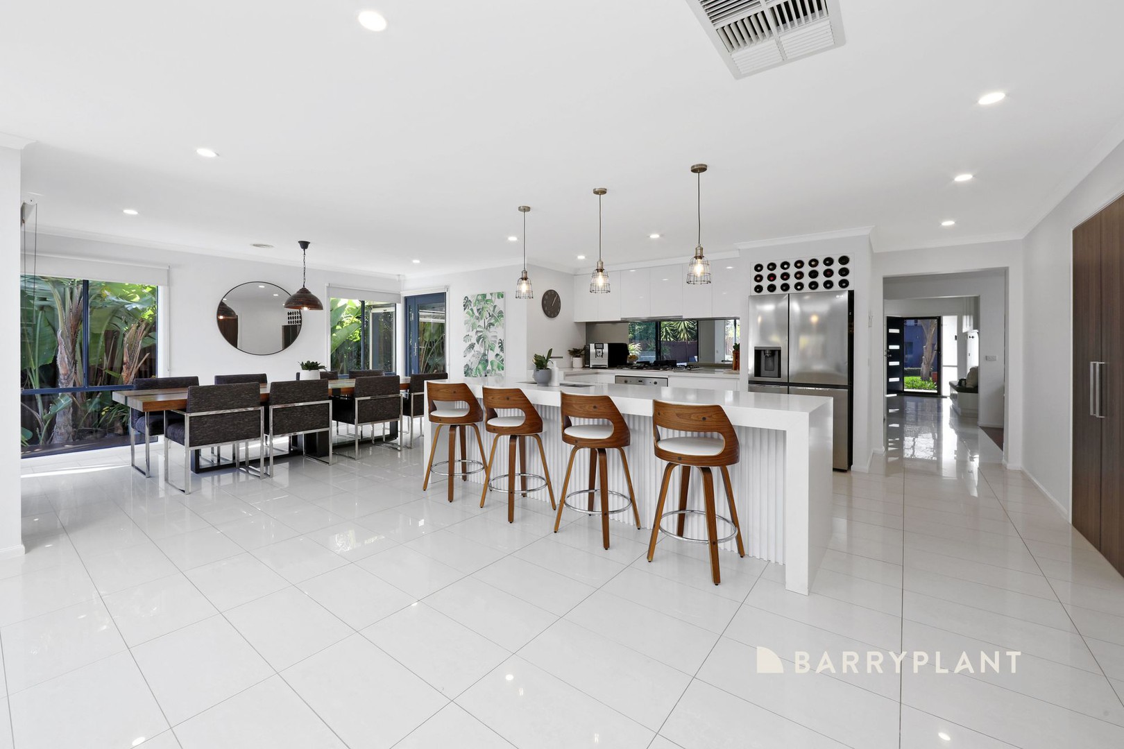 51 Reservoir Crescent, Rowville, VIC 3178 - Thumbnail 2 - 08/09/2026