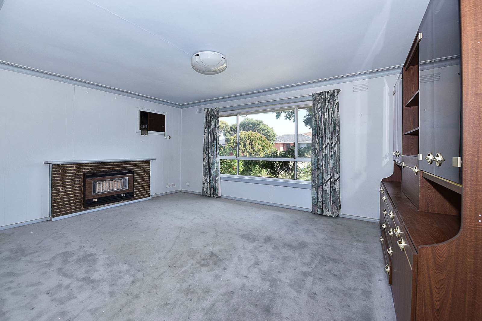51 Rogerson St, Avondale Heights, VIC 3034, Avondale Heights - Thumbnail 2