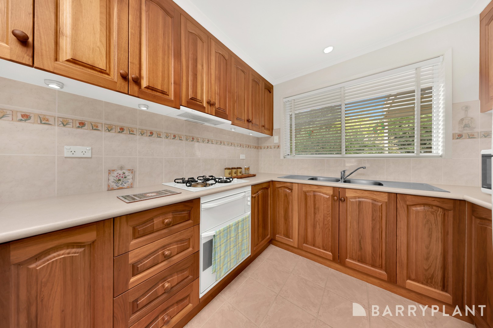 51 Rosedale Drive, Lalor, VIC 3075, Lalor - Thumbnail 3