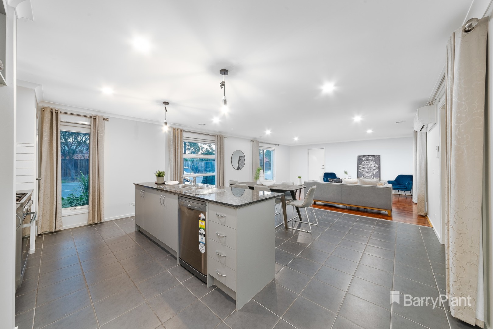 51 Shields Street, Epping, VIC 3076, Epping - Thumbnail 4