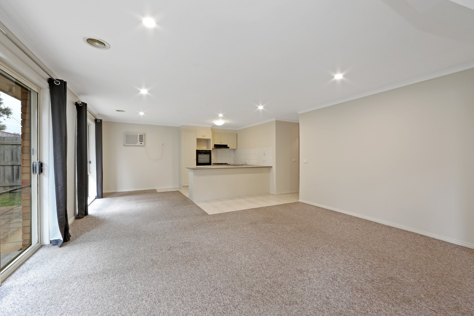 51 Stamford Crescent, Rowville, VIC 3178, Rowville - Thumbnail 8