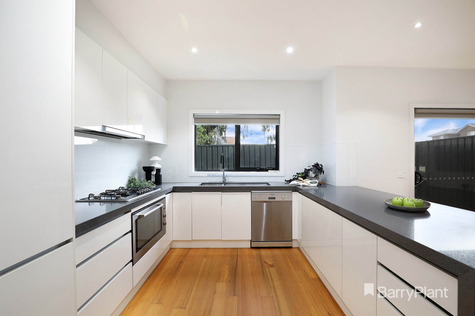 51 Tarana Avenue, Glenroy, VIC 3046, Glenroy - Thumbnail 3