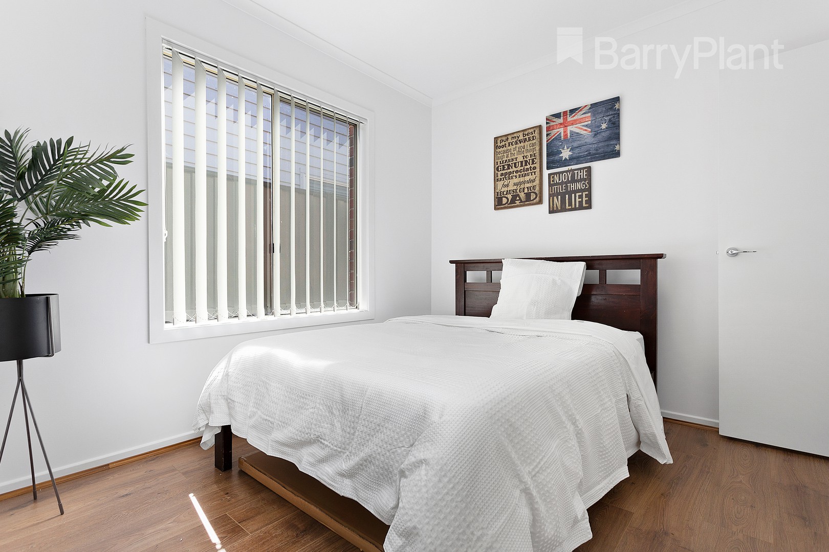 51 Thoresby Circuit, Craigieburn, VIC 3064, Craigieburn - Thumbnail 8