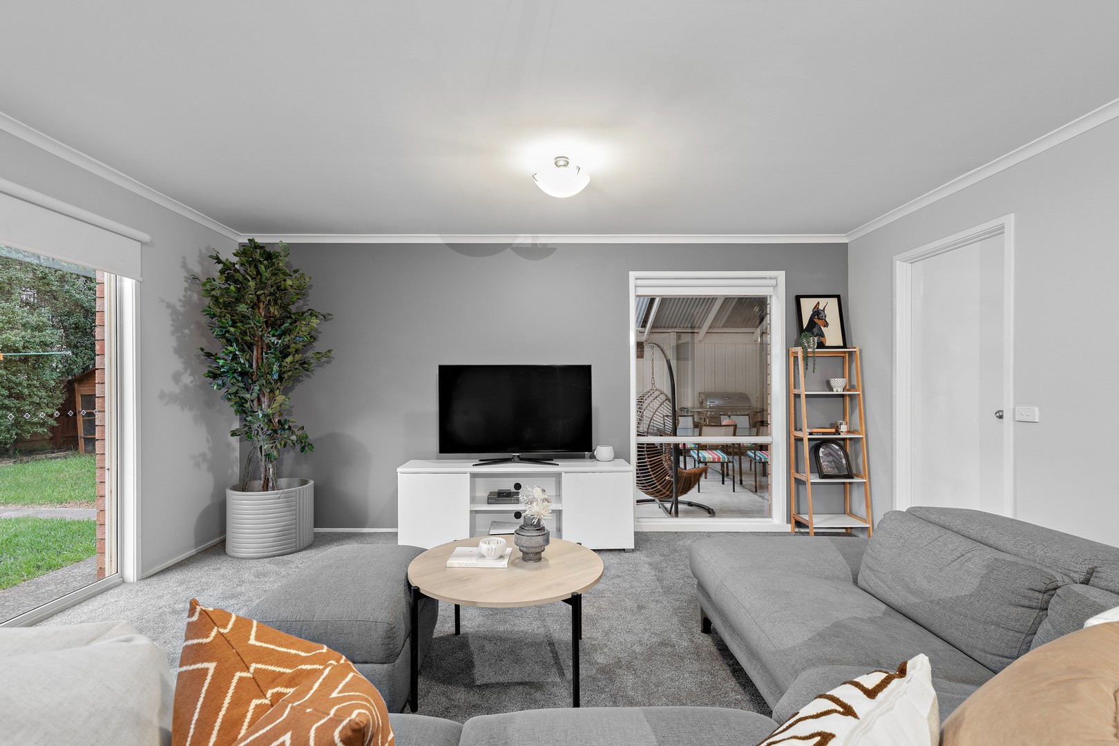 51 Verona Drive, Taylors Lakes, VIC 3038, Keilor Lodge - Thumbnail 3