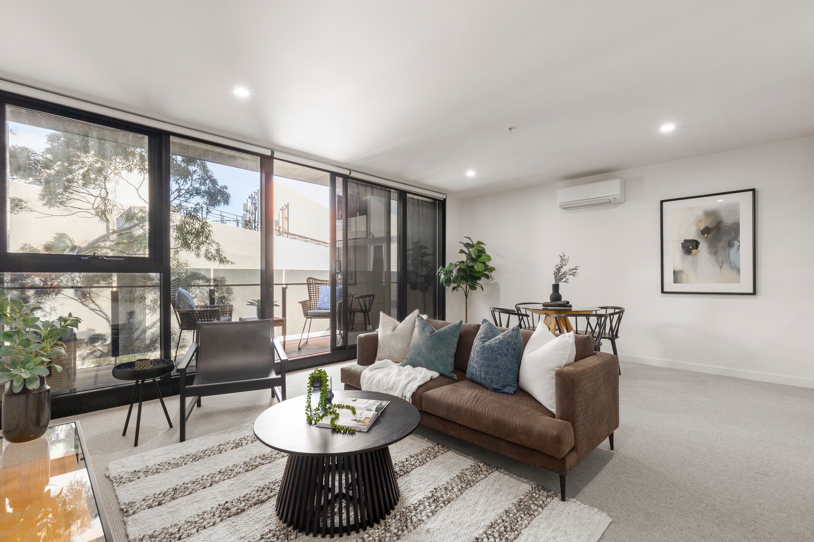 512/6 Station Street, Moorabbin, VIC 3189 - Thumbnail 2 - 18/10/2022