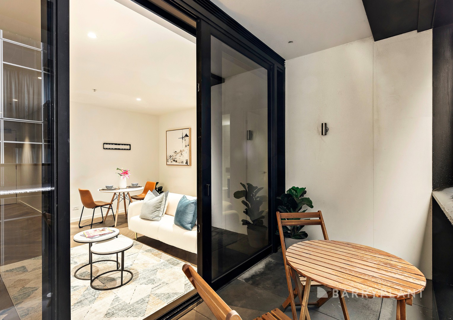 513/450 St Kilda Road, Melbourne, VIC 3004 - Thumbnail 2 - 03/02/2026