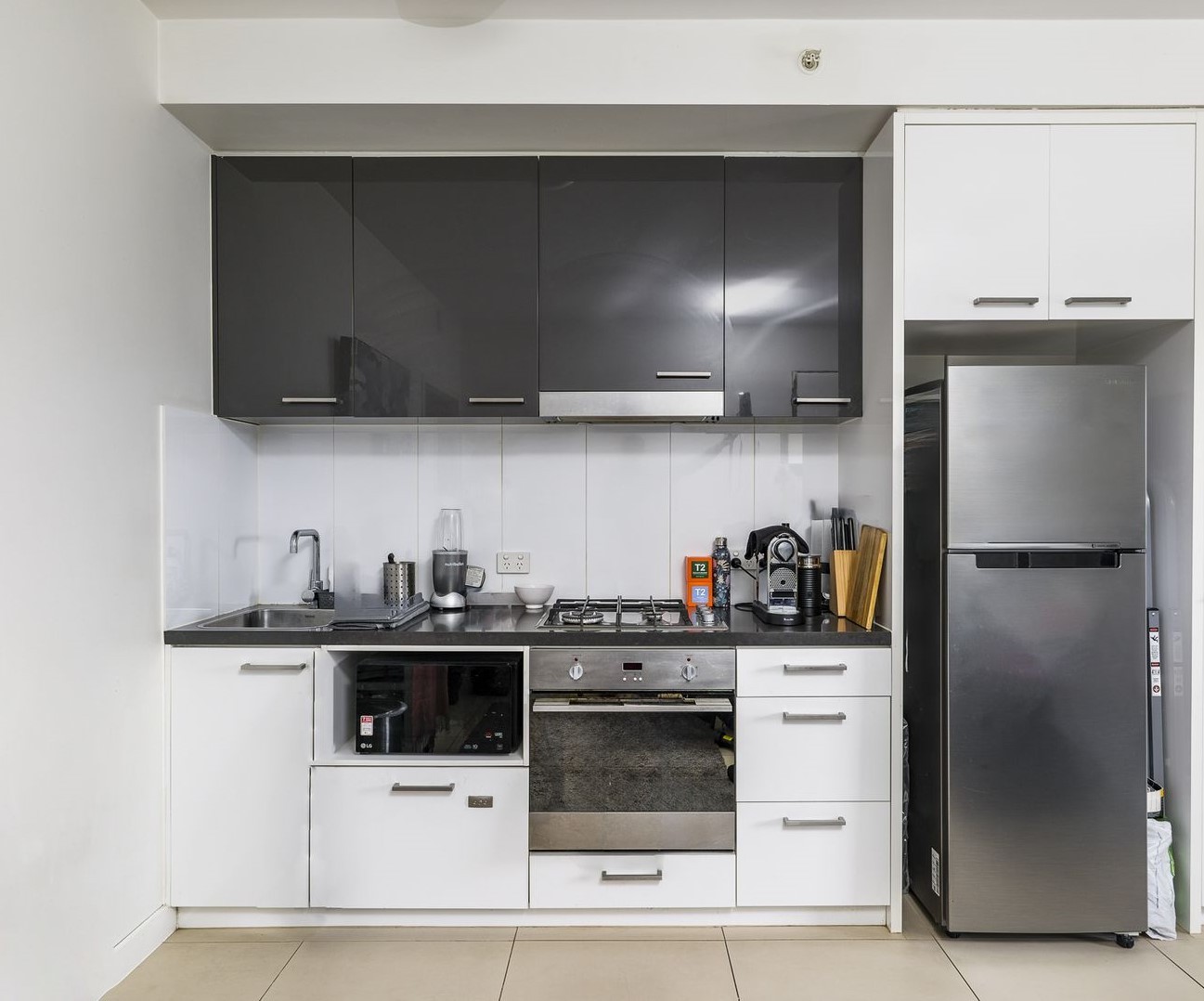 514/14-20 Nicholson Street, Coburg, VIC 3058 - Thumbnail 2 - 01/05/2024