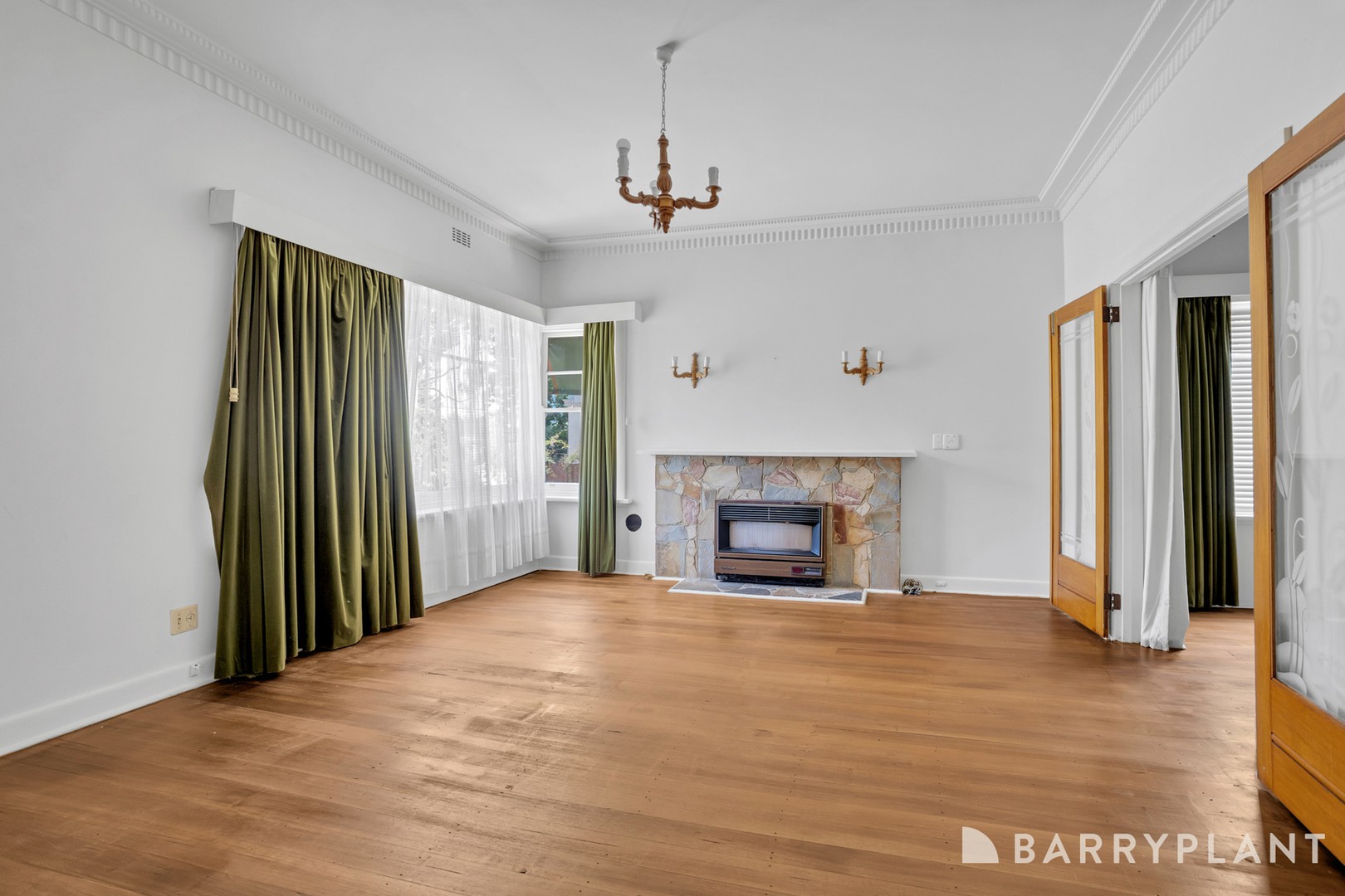 517 High Street Road, Mount Waverley, VIC 3149 - Thumbnail 2 - 02/02/2024