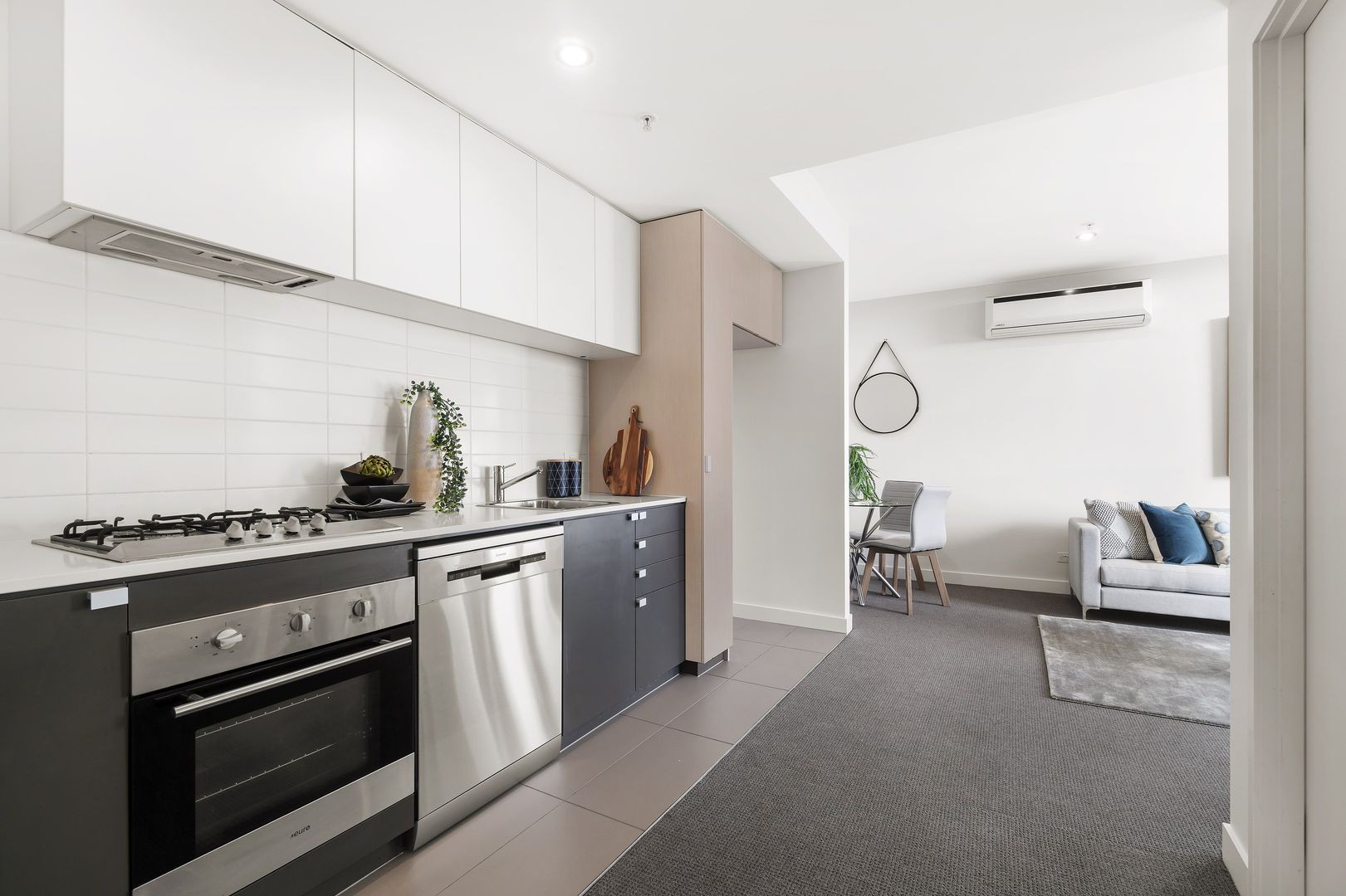 518B/1 Colombo Street, Mitcham, VIC 3132, Mitcham - Thumbnail 2